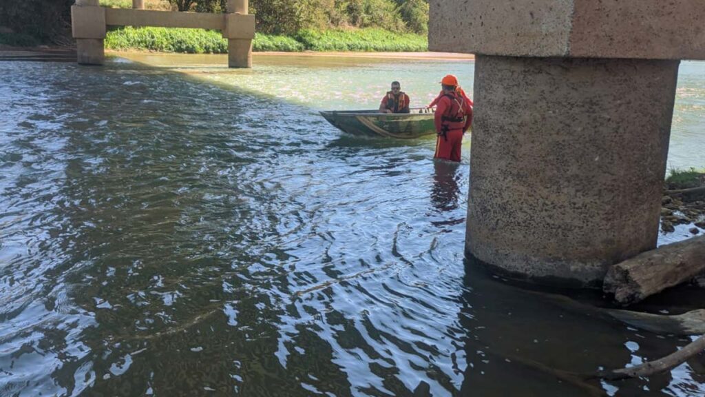 Corpo de jovem é encontrado após afogamento no Rio Paracatu, em Brasilândia de Minas