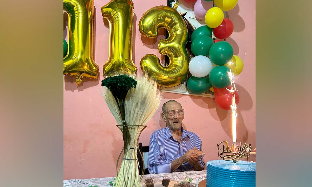 Abílio Borges Moreira completa 113 anos, um dia mais velho que João Pinheiro 