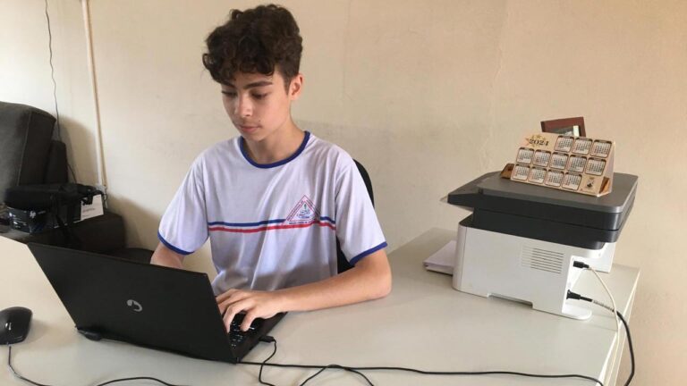 Estudante de Brasilândia de Minas conquista ouro na Olimpíada Brasileira de Informática