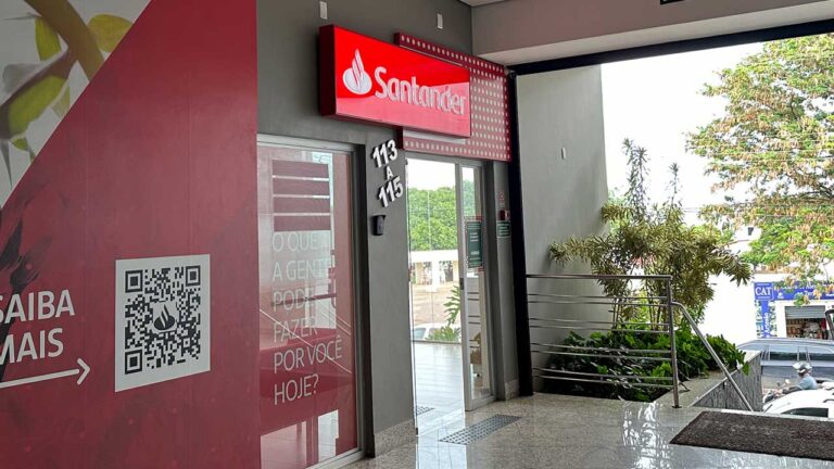 Santander fechará loja em João Pinheiro, mas atendimento presencial com gerentes continuará