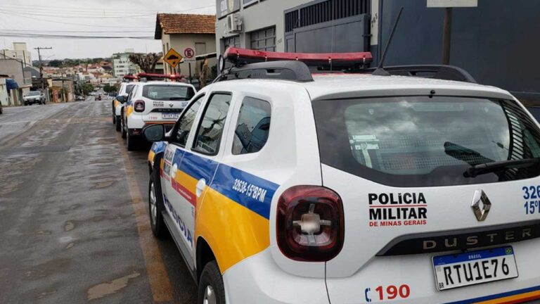 Mãe e filha brigam por guarda-roupa, trocam agressões com pratos e acabam na delegacia em Patos de Minas
