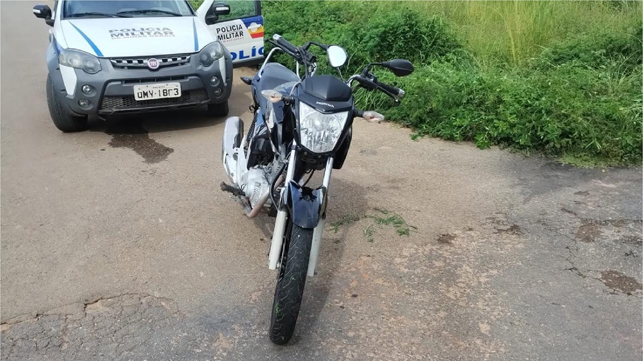 Mãe é presa por entregar motocicleta para filho de 15 anos em João Pinheiro; menor se envolveu em acidente