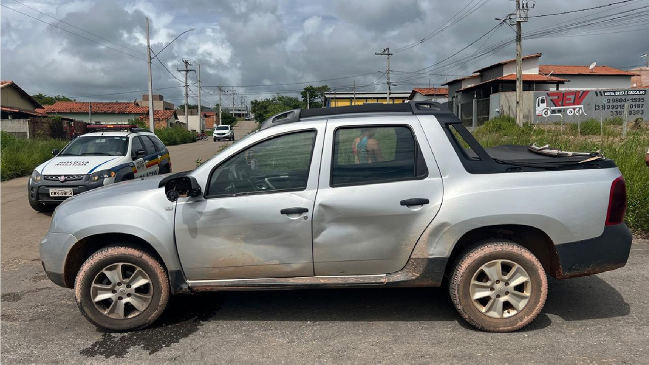 Mãe é presa por entregar motocicleta para filho de 15 anos em João Pinheiro; menor se envolveu em acidente