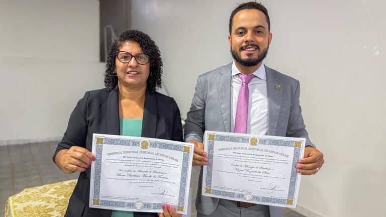 Decisão também torna Neizon Rezende inelegível por oito anos; vice-prefeita e vereador eleito também foram condenados