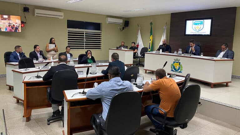 Vereadores de João Pinheiro gastam mais de R$ 51 mil com diárias em janeiro; veja quem mais usou e quem não gastou nada
