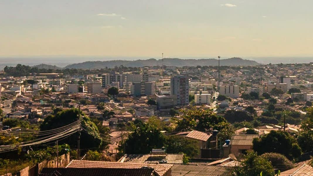 Taxa de alfabetização de João Pinheiro fica em 92,78%, abaixo de Patos de Minas e Vazante