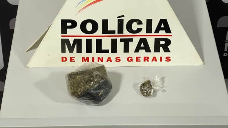 Irmãos são preso por tráfico após PM encontrar droga escondida em caixa de sapato, em João Pinheiro