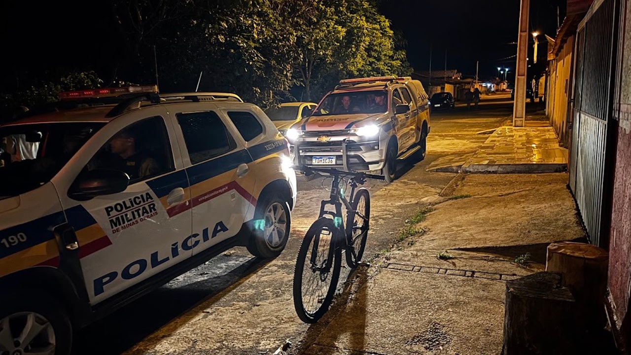 Jovem é brutalmente assassinado com mais de 10 tiros e golpes de lança dentro de casa, em Presidente Olegário