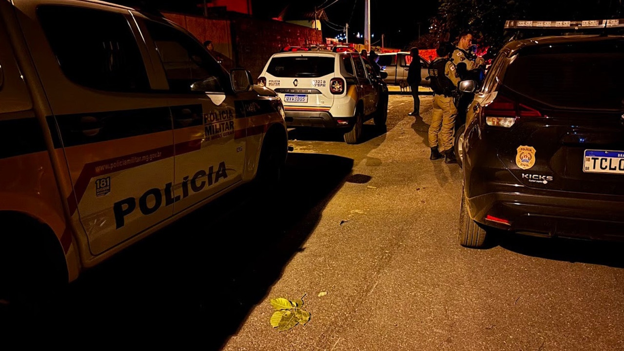 Jovem é brutalmente assassinado com mais de 10 tiros e golpes de lança dentro de casa, em Presidente Olegário