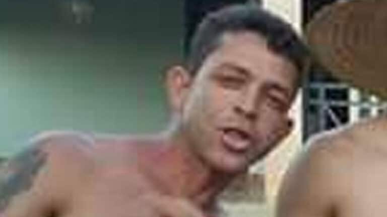 Homem conhecido por vários furtos é preso após usar cartão roubado para fazer compras em João Pinheiro