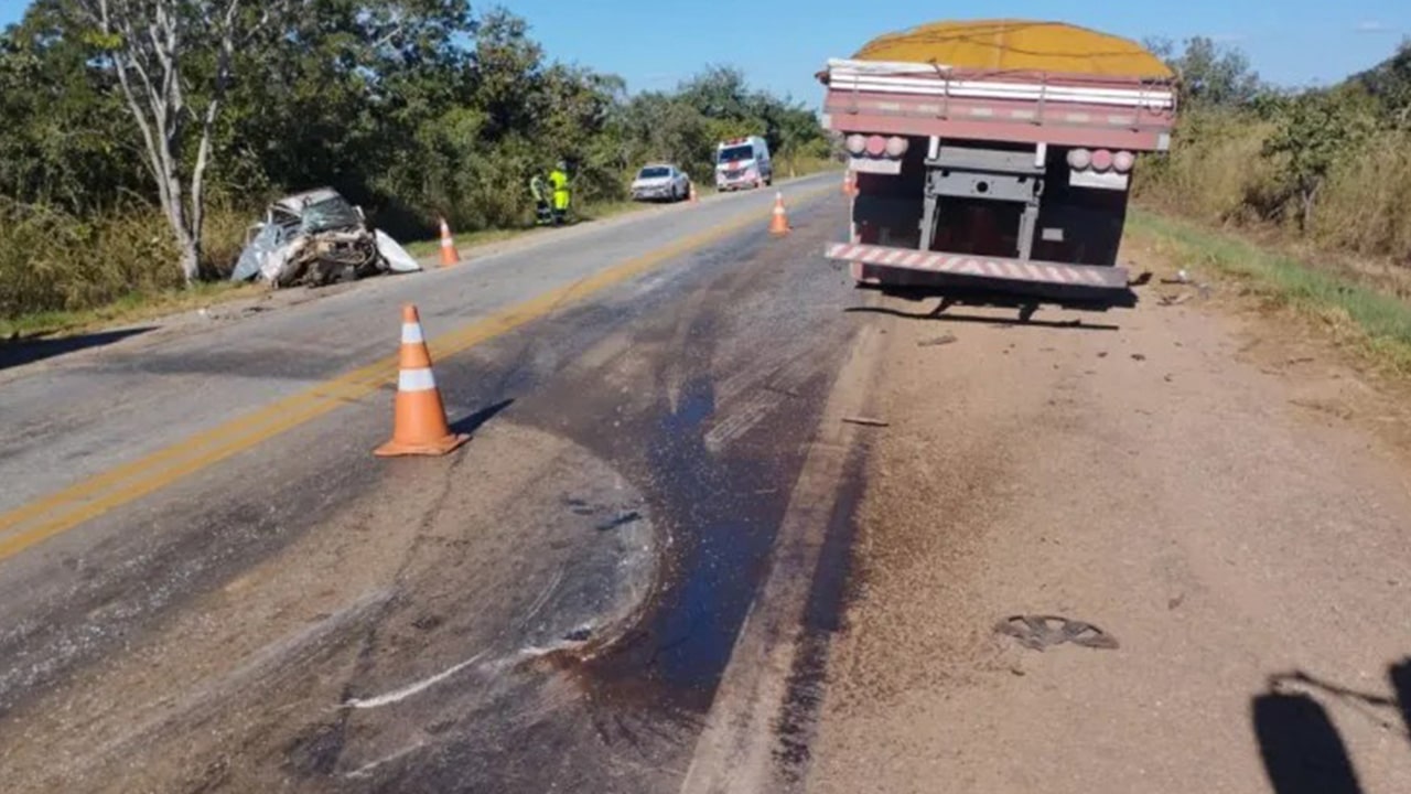 Tragédia: casal pinheirense que voltava de velório morre em grave acidente na BR-040, em Paracatu