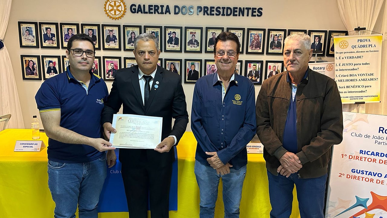 Rotary Participação homenageia policial que salvou criança de 2 anos em João Pinheiro