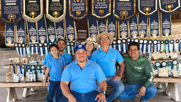 Grupo Líder é reconhecido como 3º melhor produtor de leite do Brasil e leva nome de João Pinheiro ao topo