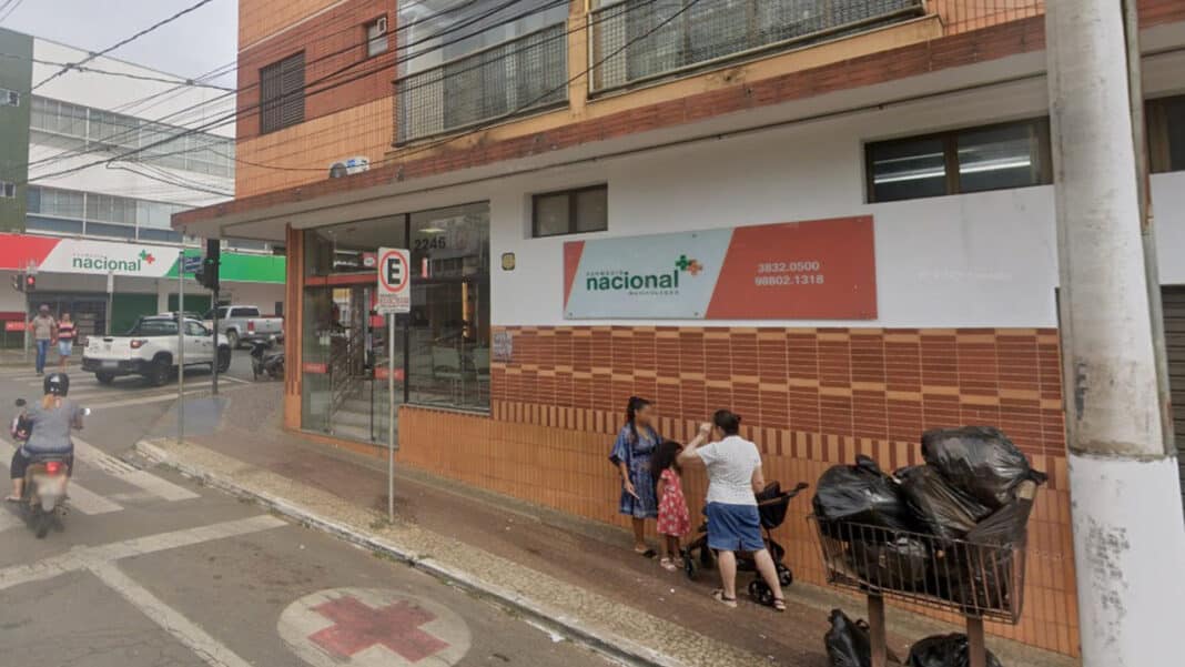 Suposta morte por medicamento fracionado coloca Farmácia Nacional Manipulação sob investigação