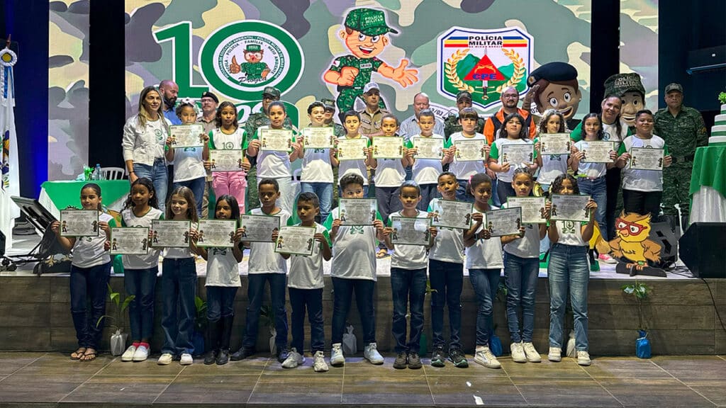 Formatura do PROGEA em João Pinheiro celebra 10 anos do programa com mais de 4,7 mil alunos formados
