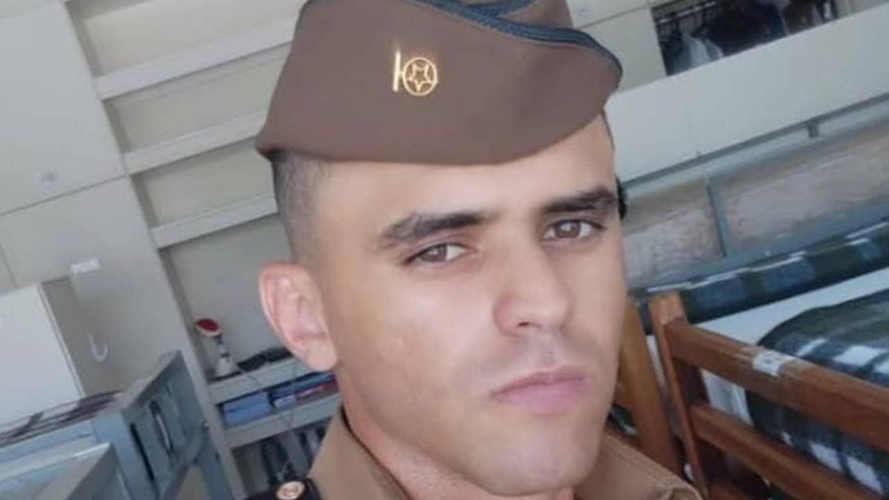 Câmara de João Pinheiro aprova moção de pesar pela morte do cadete Elias Júnior e emociona familiares