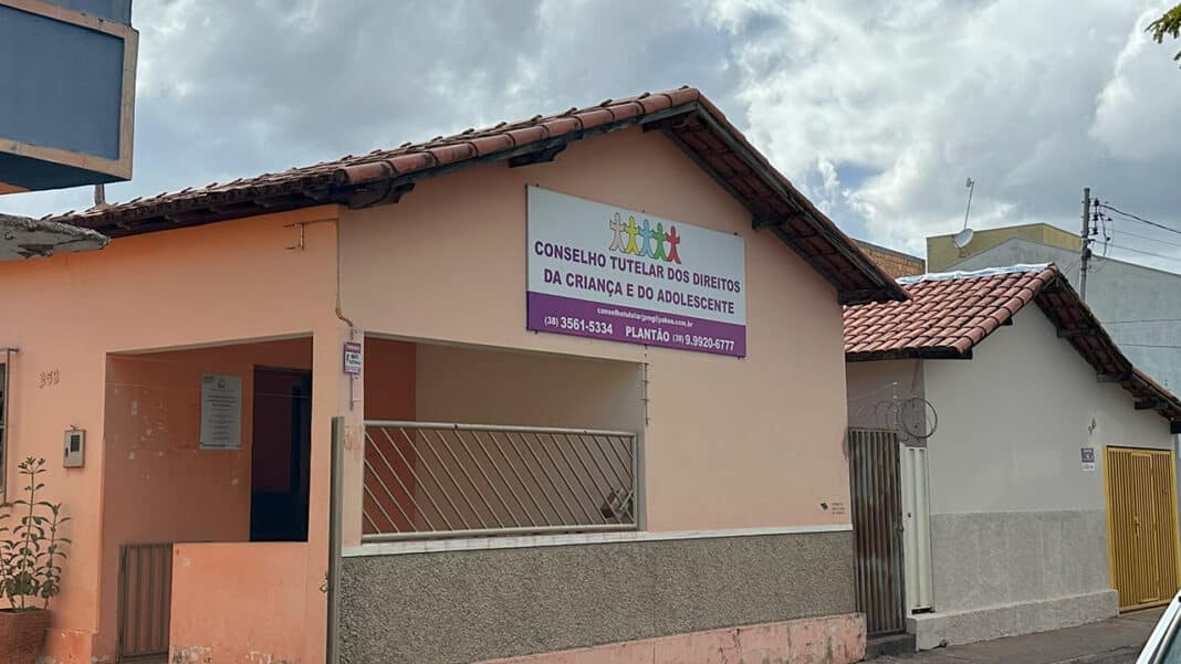 Conselheira tutelar de João Pinheiro é alvo de sindicância por faltar excessivamente ao trabalho sem justificativa