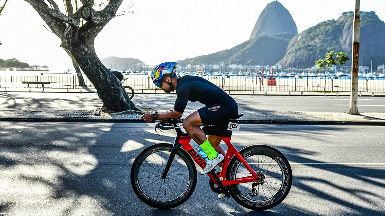 Orgulho para João Pinheiro: Jean Araújo, supera limites e conquista o título de Ironman