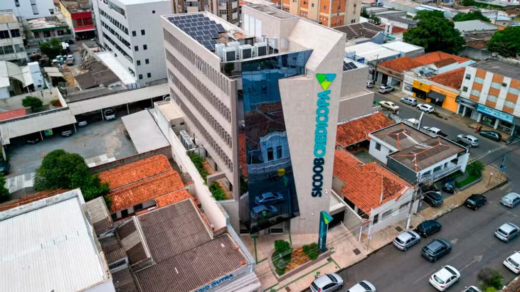 Sicoob Credicopa fecha primeiro semestre com resultado histórico, mesmo após investir na incorporação do Sicoob Credigerais