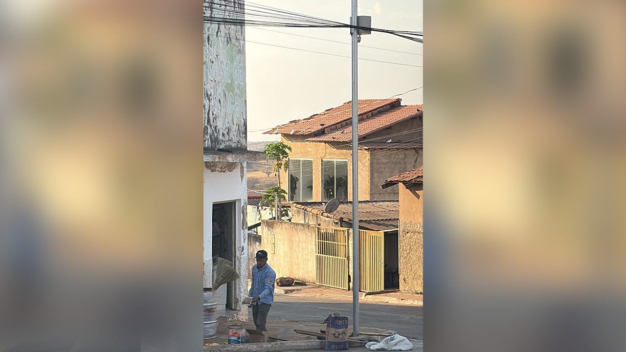 Traficante quebra câmera do olho vivo recém-instalada no Água Limpa, em João Pinheiro