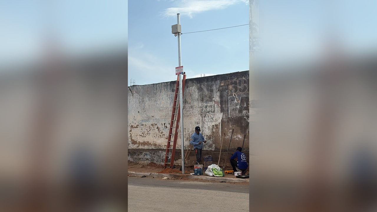 Traficante quebra câmera do olho vivo recém-instalada no Água Limpa, em João Pinheiro