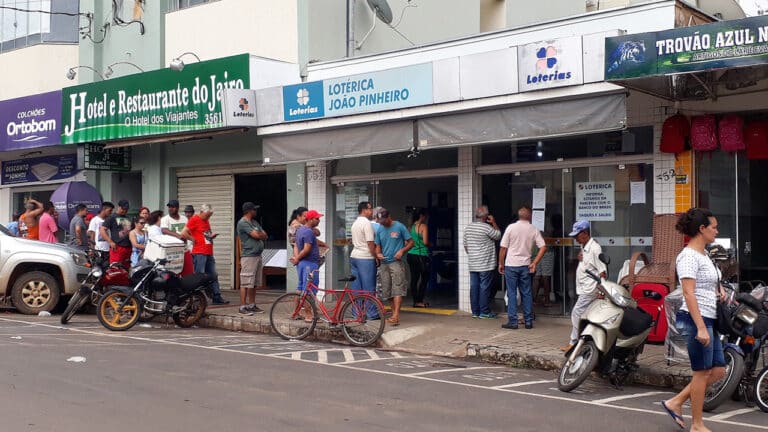 Acumulou! Mega-Sena pode pagar prêmio de R$ 54 milhões no sorteio desta quinta-feira (25)
