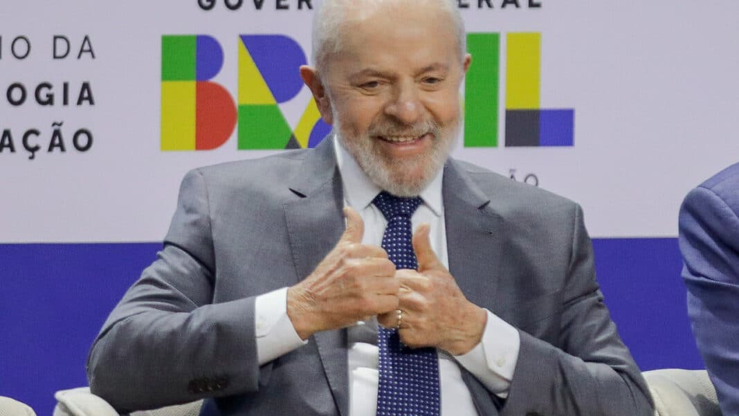 Lula autoriza projeto que acaba com a obrigatoriedade de autoescola para tirar carteira de motorista