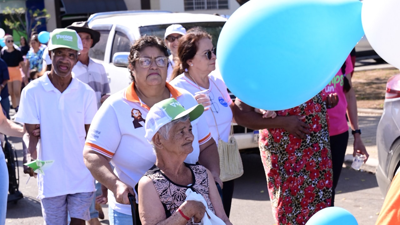 Caminhada do Abrigo Sant'Ana em João Pinheiro une alegria, emoção e apelo por mais atenção à causa da pessoa idosa