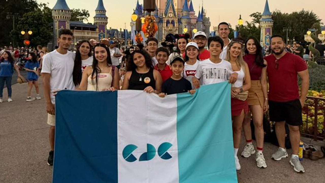 De João Pinheiro para o mundo: alunos embarcaram em uma experiência inesquecível na Disney e na NASA