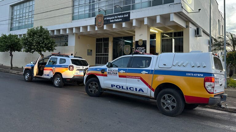 Professora procura a Polícia após aluno de 13 anos praticar ato obsceno em sala de aula em João Pinheiro