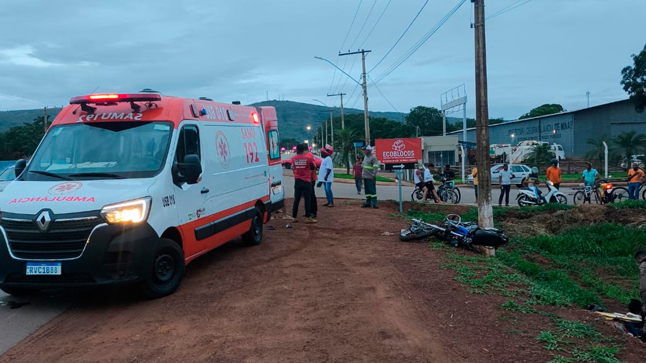 Motociclista sofre fratura exposta ao bater em lateral de ônibus na MG-181 em Brasilândia de Minas