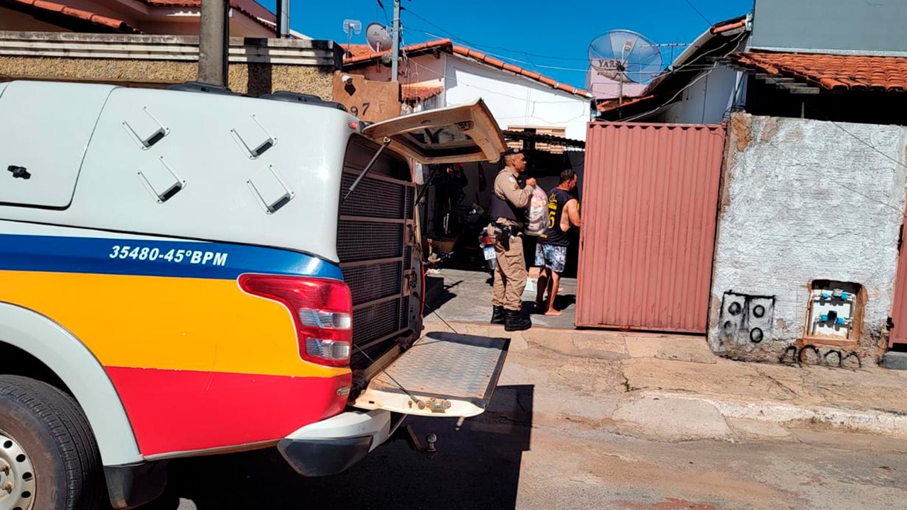 Polícia Militar de João Pinheiro atinge marca de 190 cestas básicas entregues para famílias carentes ao longo de 2025