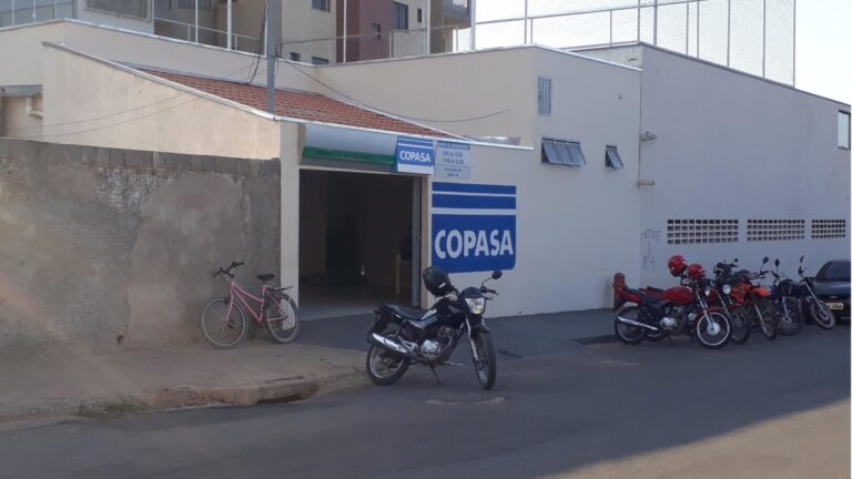 Justiça manda Copasa normalizar água em João Pinheiro em 24 horas e fixa multa de mil reais por dia