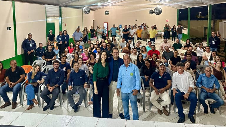 Palestra da Mendonça Contabilidadesobre a reforma tributária lotaSindicato Rural de Brasilândia de Minas