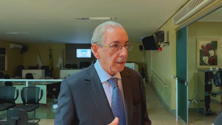 Eduardo Cunha confirma candidatura a deputado federal por Minas e promete novos recursos para João Pinheiro