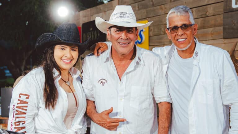 Trio Remelexo Bom Demais é a segunda atração confirmada no Churrascando Country 2026 em João Pinheiro