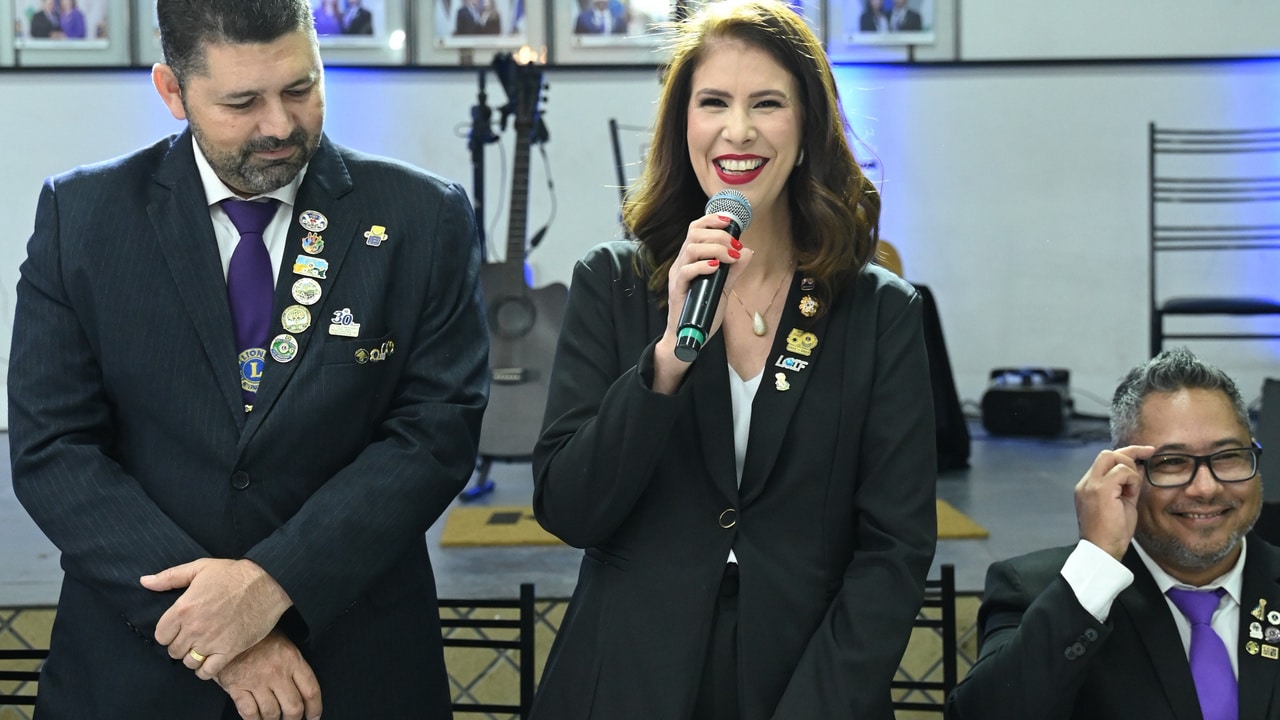 Momento histórico! Após 42 anos, Lions Clube de João Pinheiro tem sua primeira presidente mulher