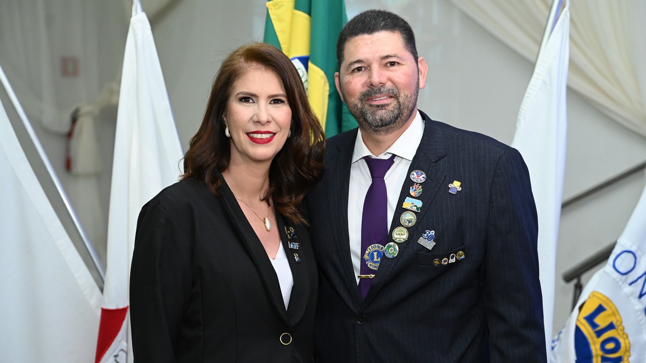 Momento histórico! Após 42 anos, Lions Clube de João Pinheiro tem sua primeira presidente mulher