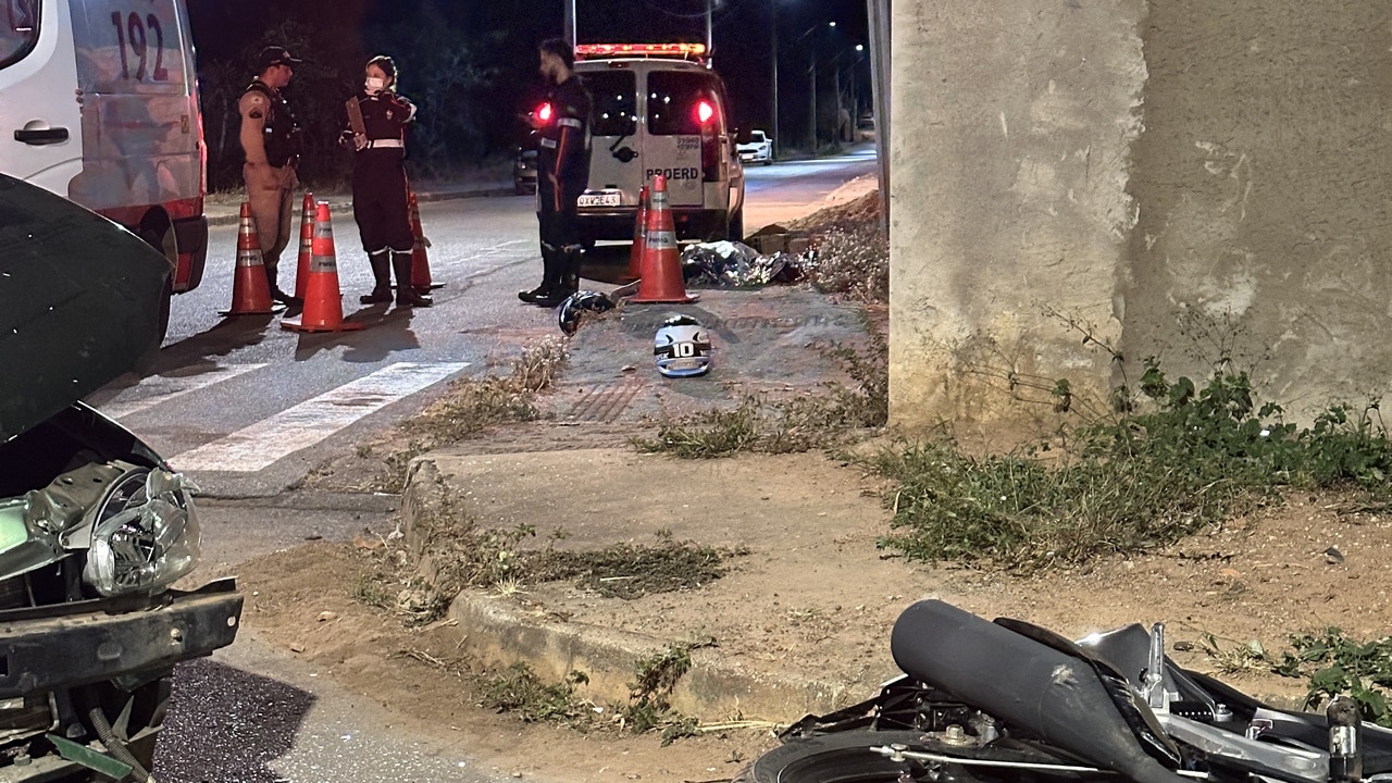 Câmera registra momento de batida que terminou com morte de jovem de 18 anos na COHAB, em João Pinheiro