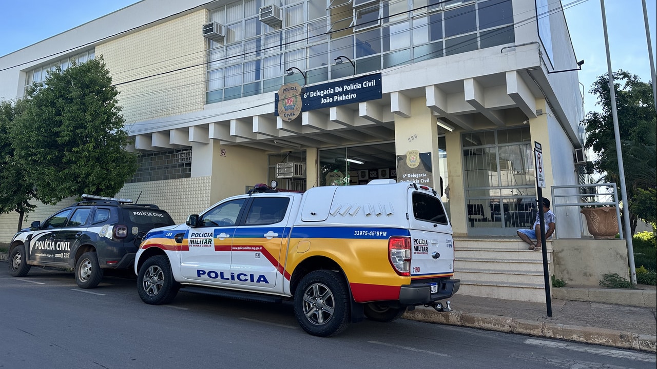 Briga por fraldas sujas, roupas espalhadas e casa suja termina em agressão e prisão em João Pinheiro