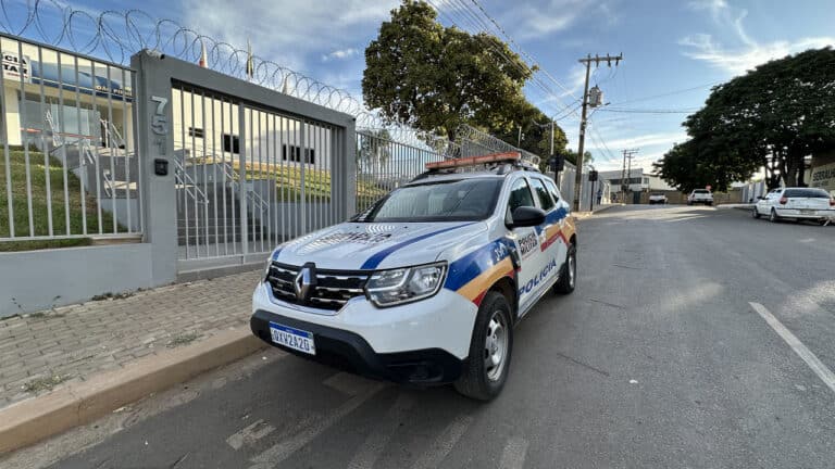 Idosa perde R$ 650,00 após ser enganada por golpista que se passou por sua colega de trabalho em João Pinheiro