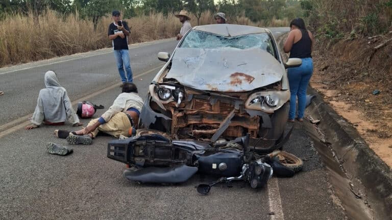 Casal sofre gravíssimo acidente na LMG-667: mulher perde o pé e homem fratura a perna em Brasilândia de Minas