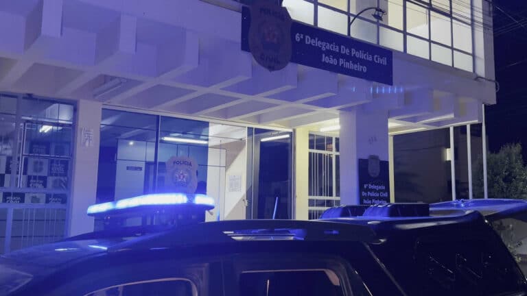 Filha de 4 anos vê mãe ser agredida pelo próprio pai dentro de hotel em João Pinheiro