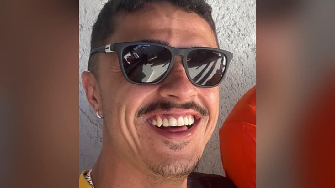 Homem é assassinado com tiro no olho e nas costas dentro de lote vago no Bairro Água Limpa, em João Pinheiro