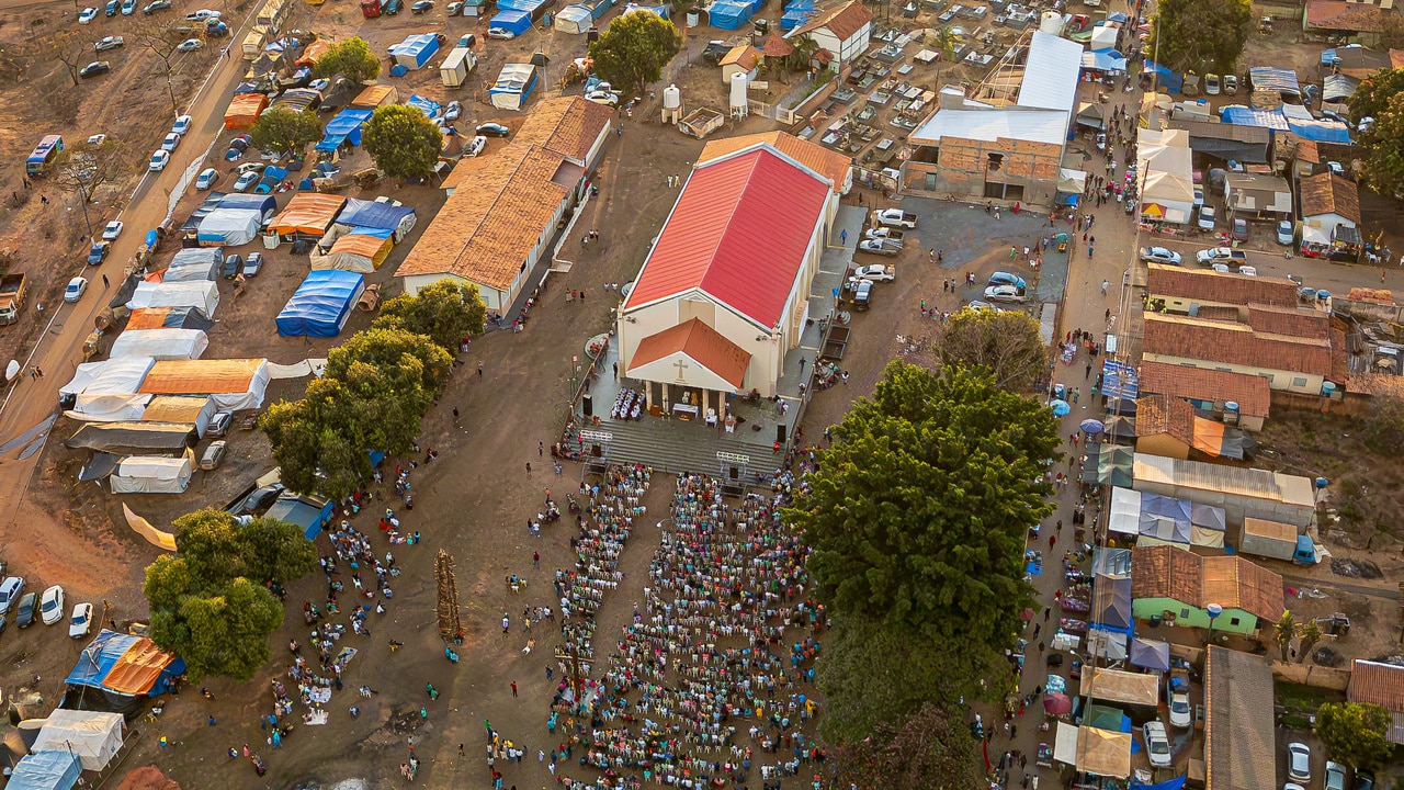 Santuário de Nossa Senhora da Abadia ganha nova pintura para a 138ª Festa em Andrequicé, em Presidente Olegário