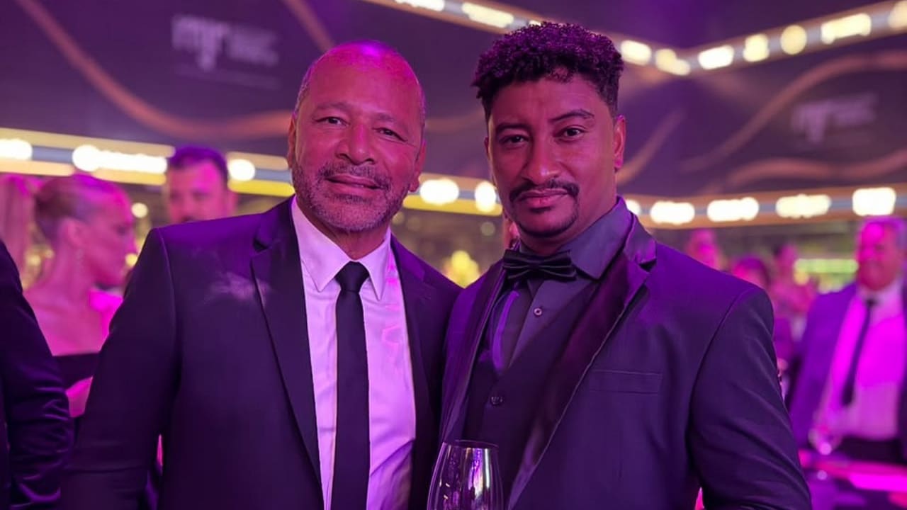 Empresário de João Pinheiro participa de leilão do Instituto Neymar Jr. e vê o jogo do Santos no camarote do craque