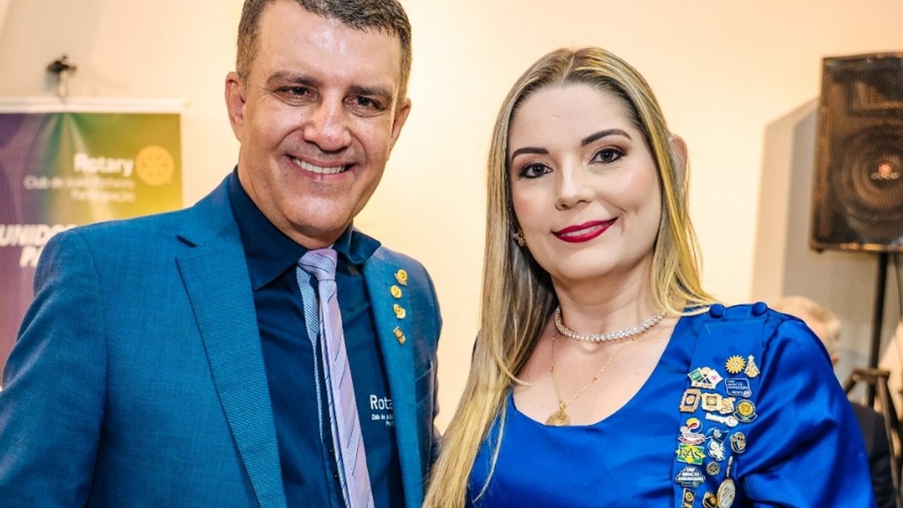 Juliana Paula toma posse como nova presidente do Rotary Club Participação de João Pinheiro