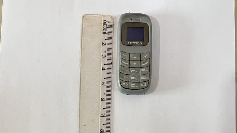 Casa caiu! homem tenta entrar no presídio com celular "tijolão" escondido no ânus em Patos de Minas
