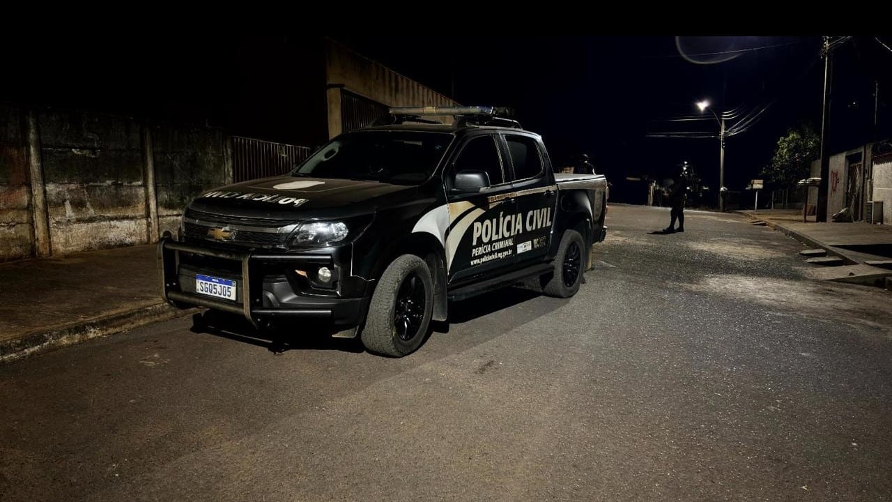 Homem de 54 anos morre após levar duas facadas no peito em Presidente Olegário; suspeito é preso pela Polícia
