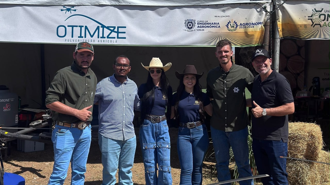 Primeira Feira AGRO realizada por acadêmicos da UniJK leva informação, tecnologia e fortalece setor em João Pinheiro